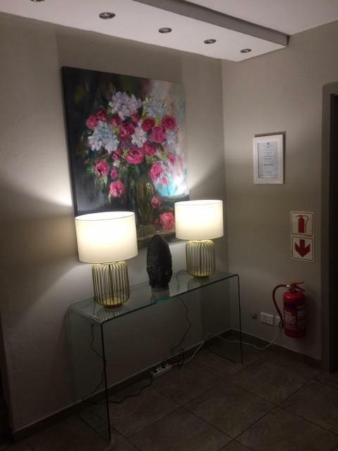 布鲁堡史特兰开普敦4U旅馆住宿加早餐旅馆 外观 照片